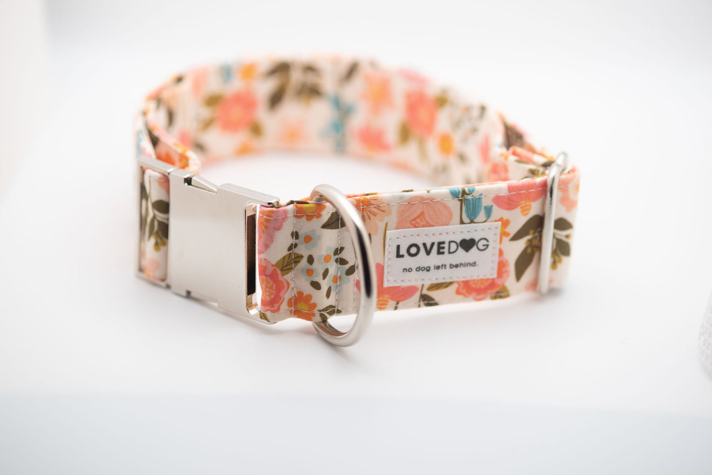 LOVEDOG Flora Muse – Wide Luxe Dog Collar