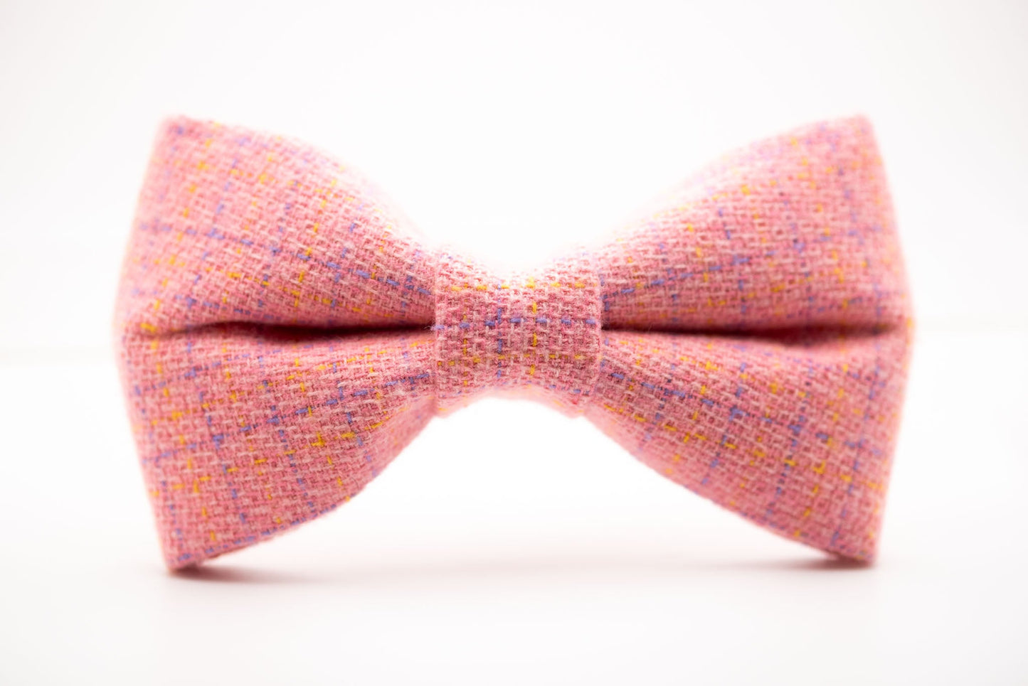 Bowties for dogs, bowties for weddings, wedding fashion, luxury wedding items for dogs, wedding boutique