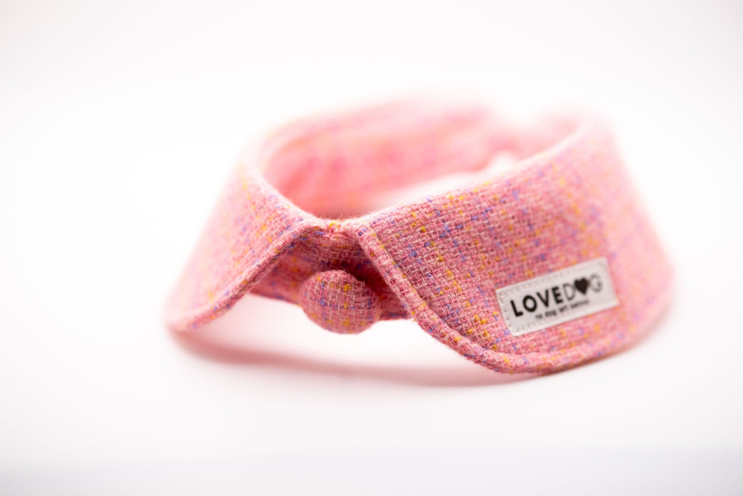 Pink Chanel like Dog CollarThe Pink Chanel-Inspired Dog Collection – Luxury for Your Best Friend 