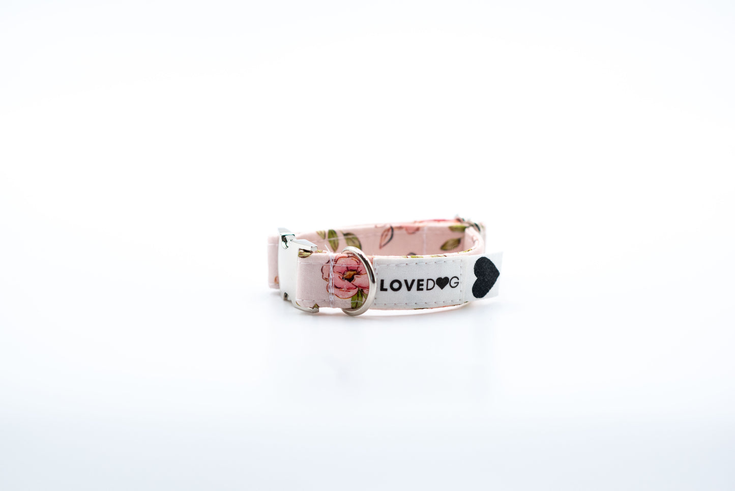 Rosie Blooms Dog Collar