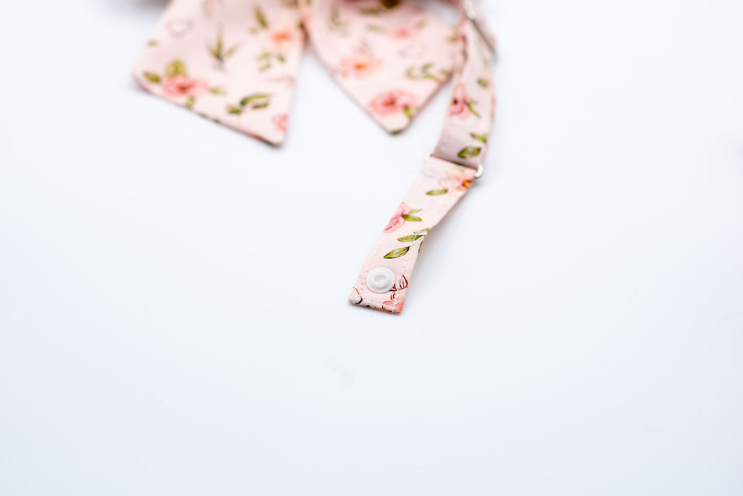 Rosie Blooms Girlbow Snap-Collar