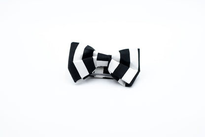 The Signature Classic Boybow Snap-Collar