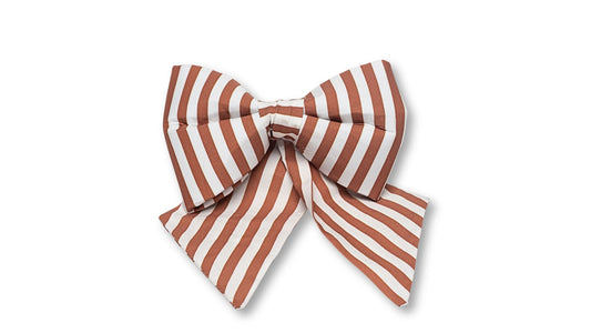 Nutmeg & Cream Striped Girl Dog SnapBow
